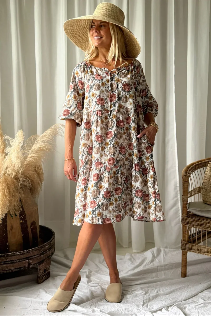 Emilia puuvillamekko, off white cottage floral