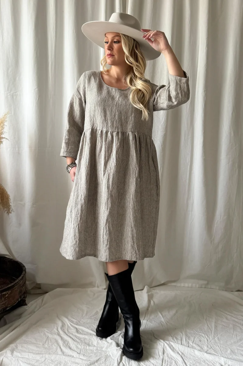 Emma pellavamekko, pinstripe