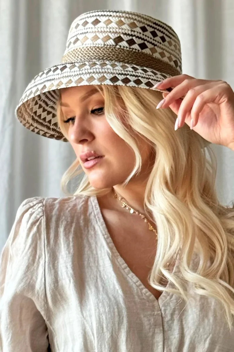 Fantasia sombrero hattu, beige ruskea