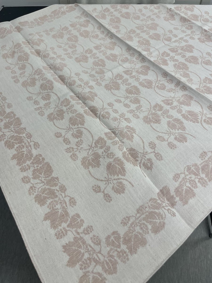 Tampella pöytäliina Humalaköynnös 89x87cm vaaleanpunainen
