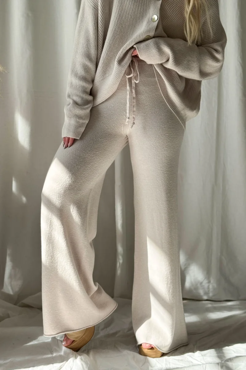 Lounge neulehousut, light beige