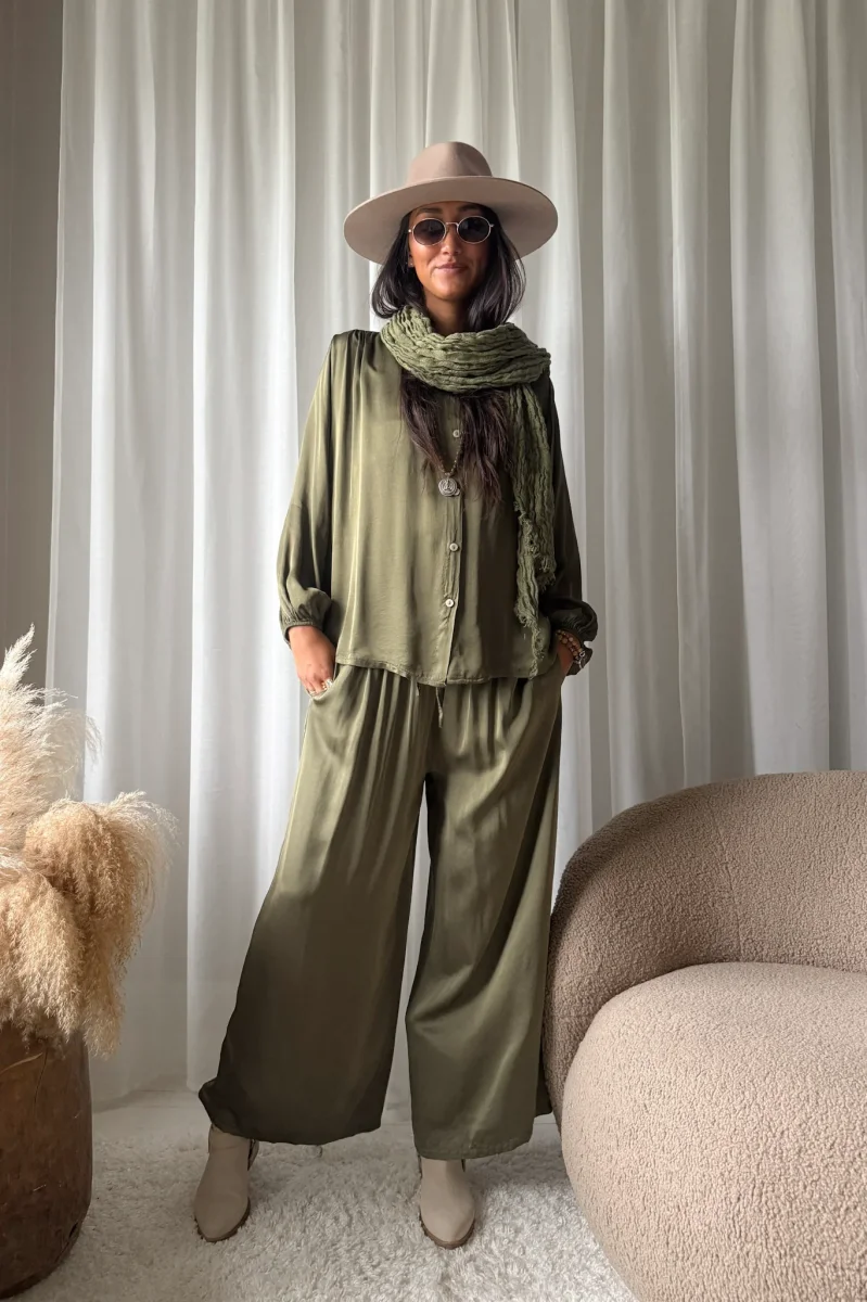 Satin Love satiinihousut, forest green - Image 6