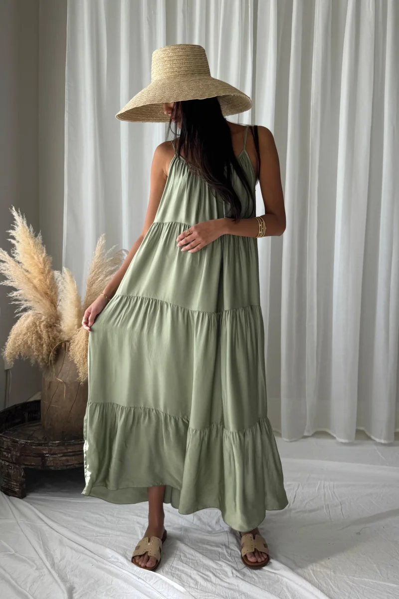 Pure Fantasy satiinimekko, olive - Image 6